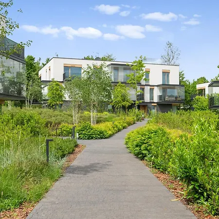 Nowe Kolibki Forest & Sea With Parking By Downtown Apartman